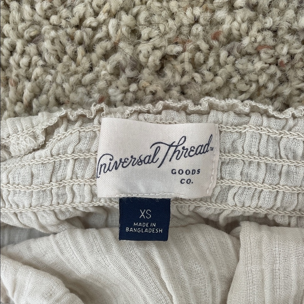 Universal Thread Cream Textured Fabric - Picture 2 of 2